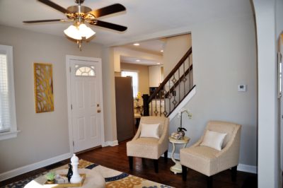 Looking towards kitchen